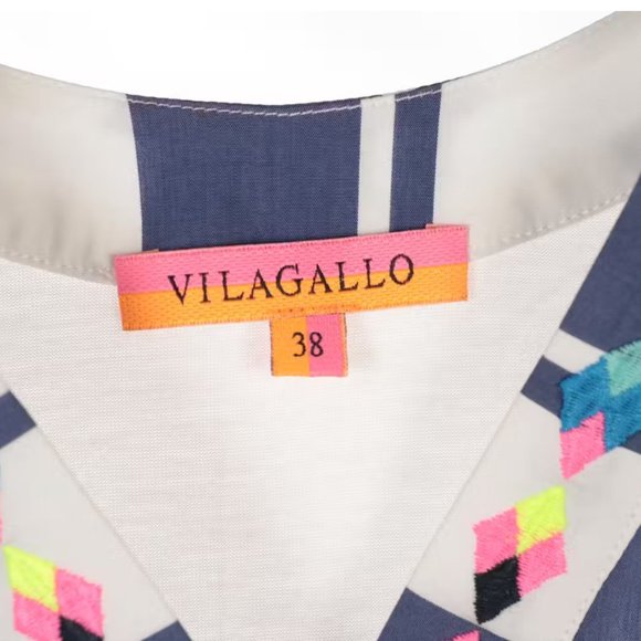 Vilagallo Embroidered Blouse - Picture 2 of 2